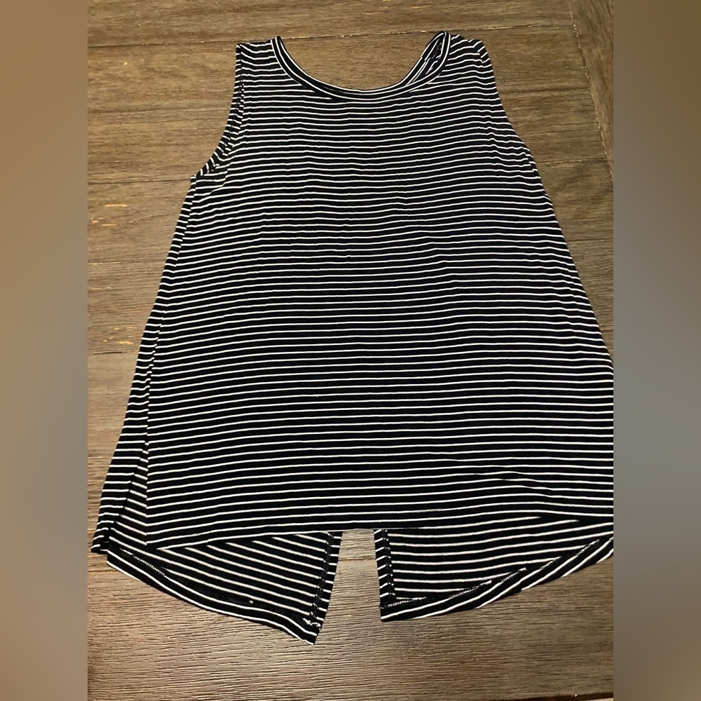 Old Navy oversize loose fit round neck, stripe tank T-shirt, black white size SP